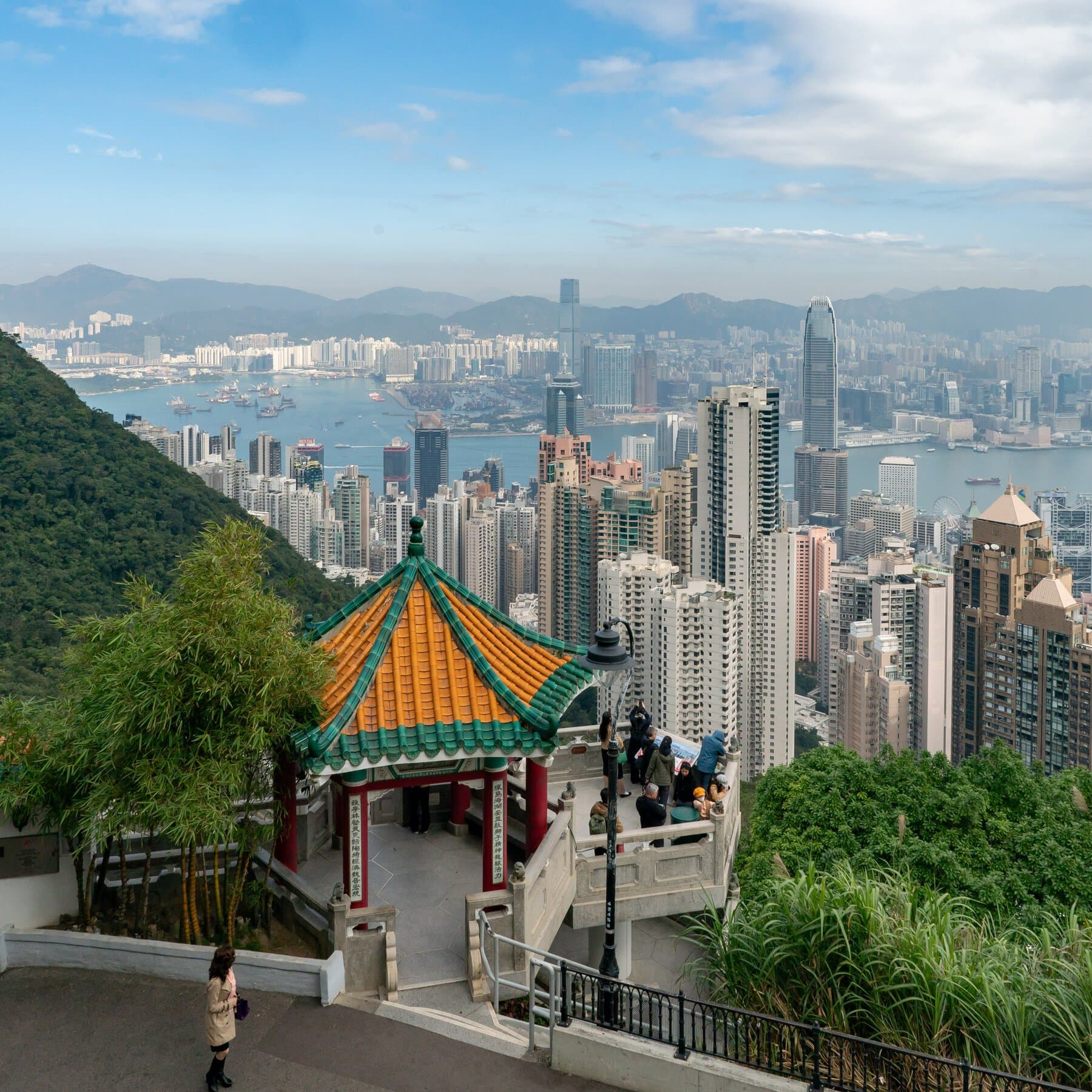 Highest temperature in Hong Kong on April 10?